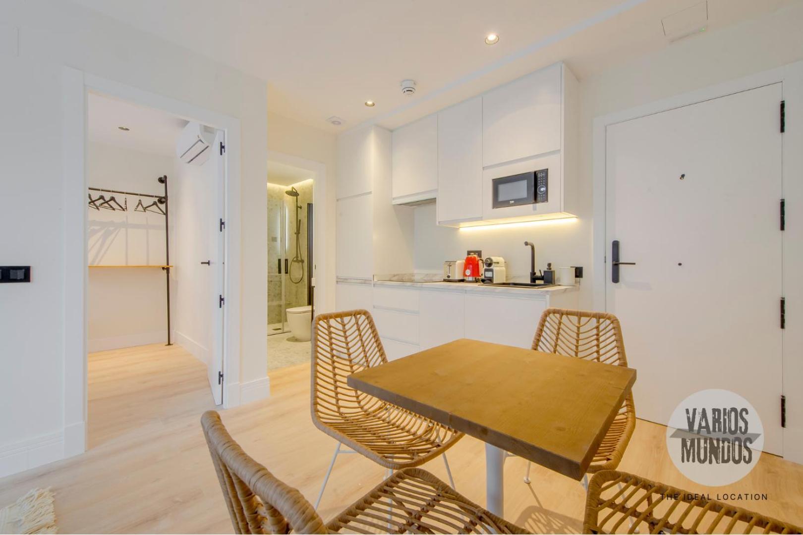 Malasana Luminosa Para 4, Descubre San Bernardo 20 E3 Мадрид Екстериор снимка